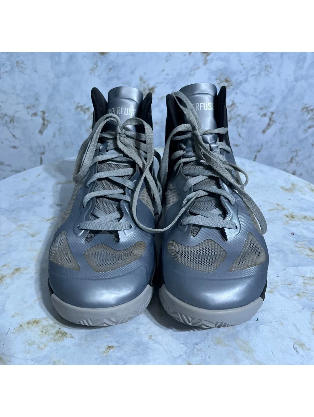 Nike Hyperfuse 2012 Mens Size 11.5 Basketball Shoes Gray Black Athletic Sneakers